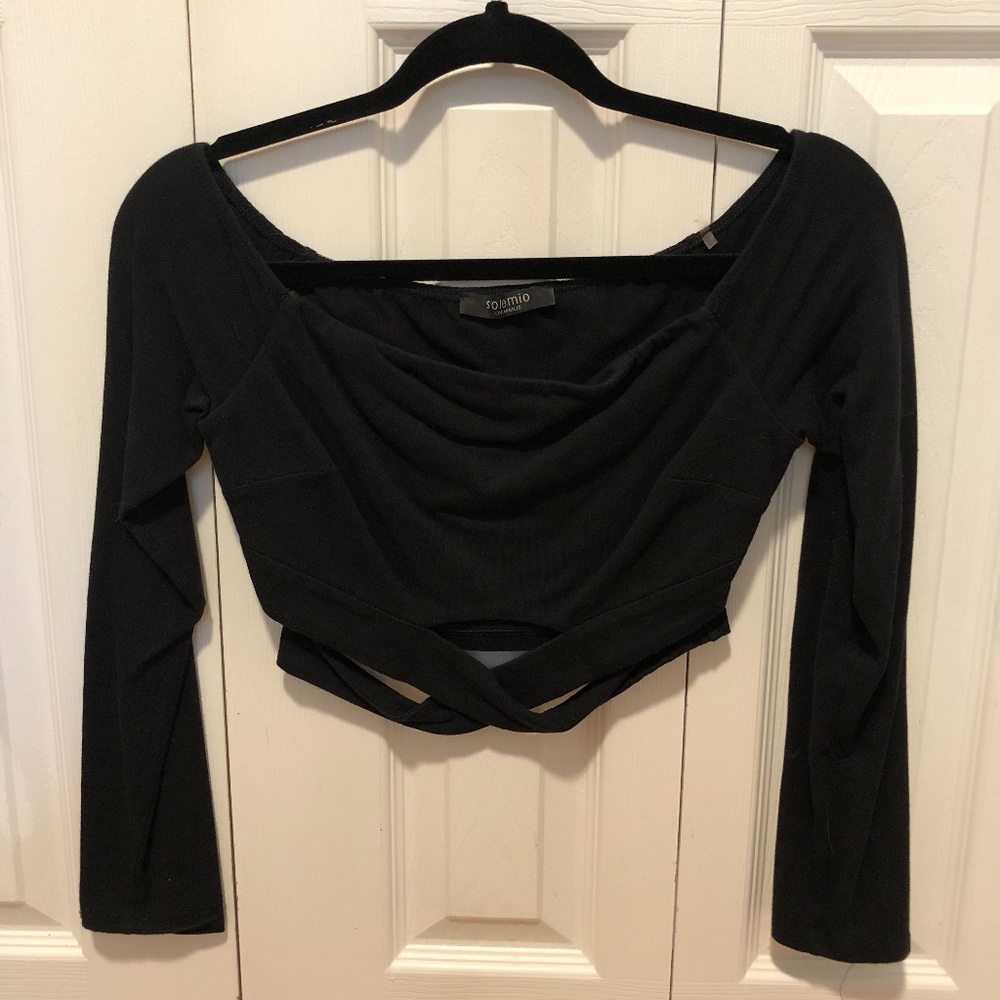 Solemio Off the Shoulder Crop Top